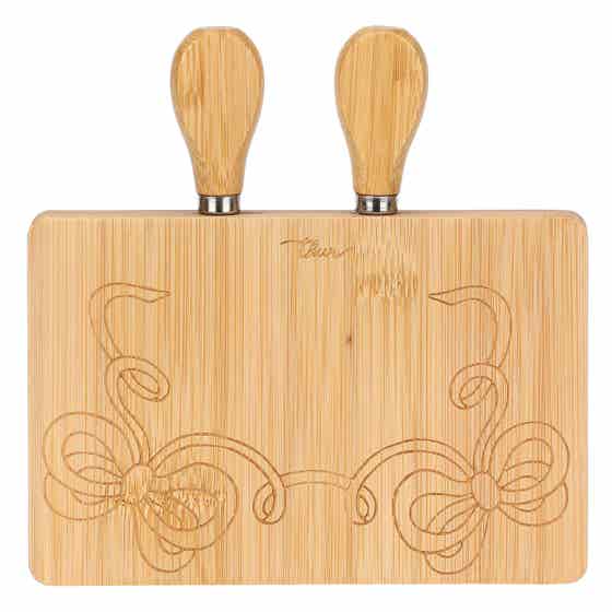Cheese cutting board and knife set