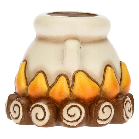 Hearth with cooking pot