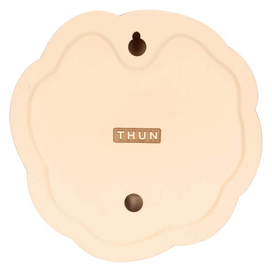 Spring Tile with strawberries