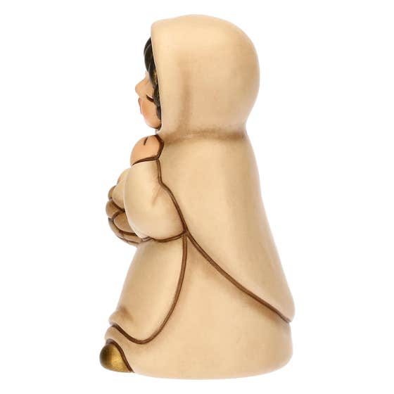 Woman with a basket of ceramic eggs Cla&szlig;ic Nativity Scene