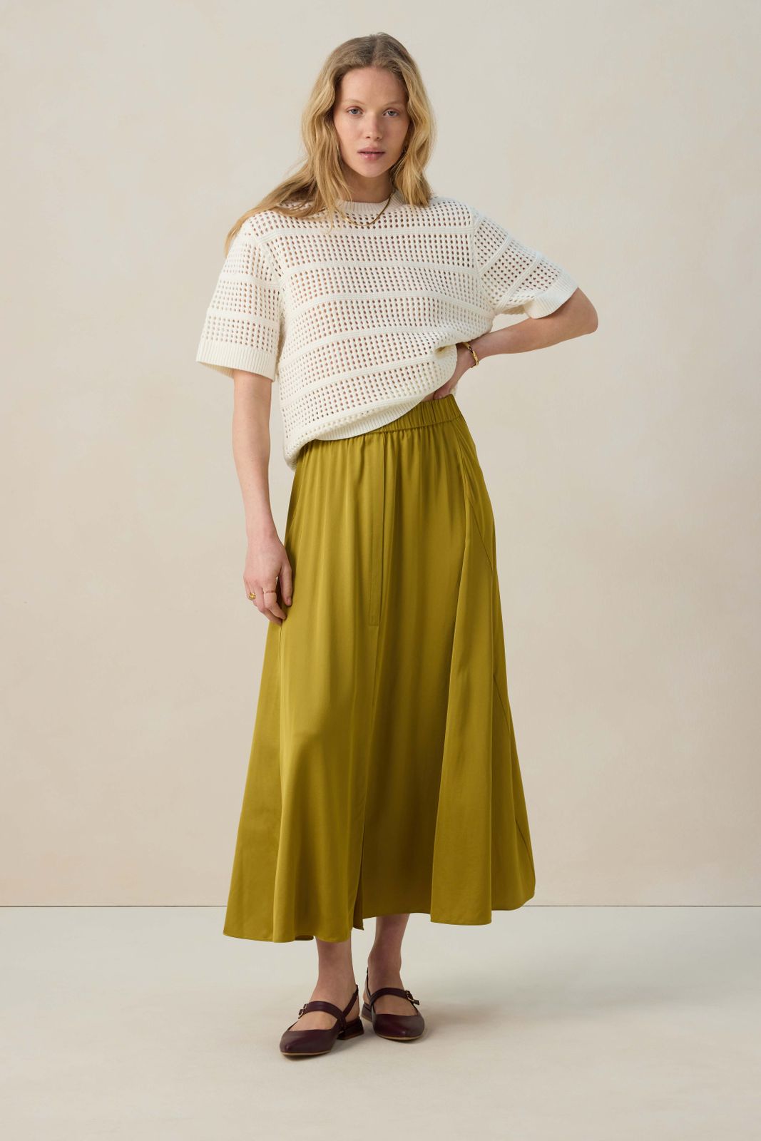 Witte gebreide trui met korte mouwen