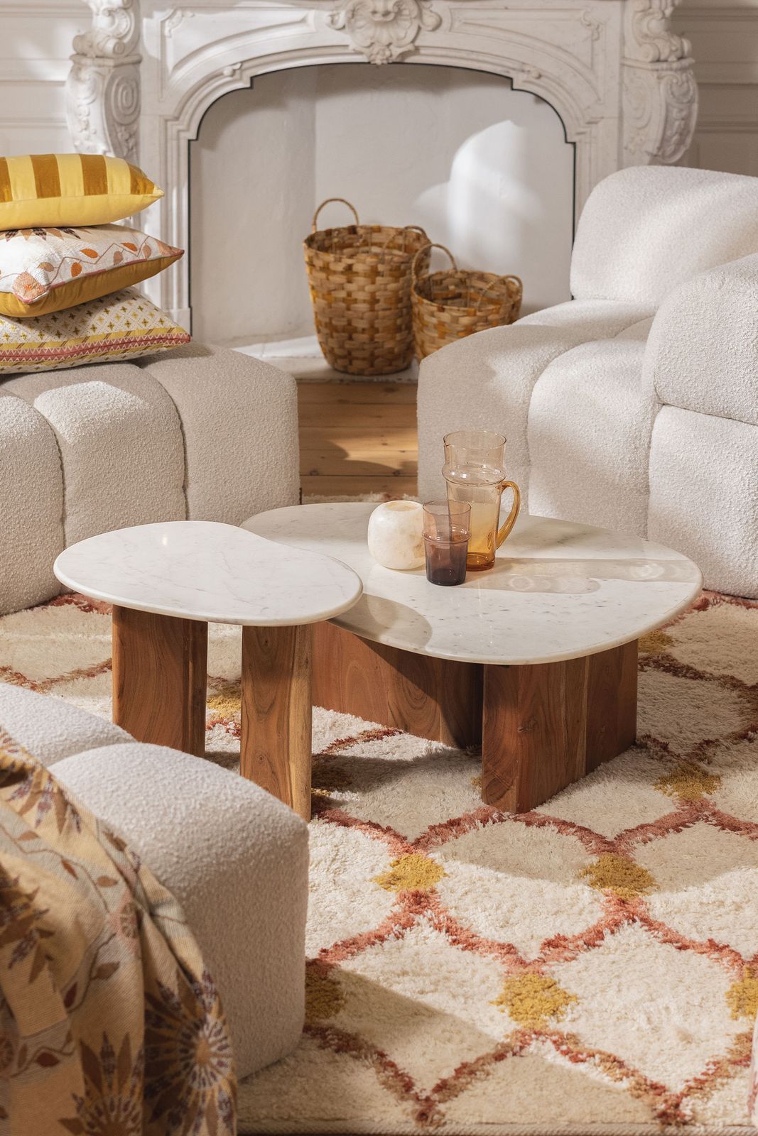 Houten koffietafel met marmer blad klein