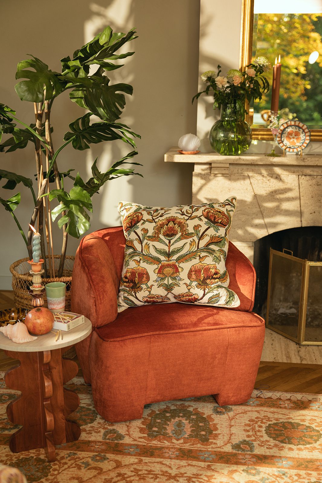 Oranje velvet fauteuil