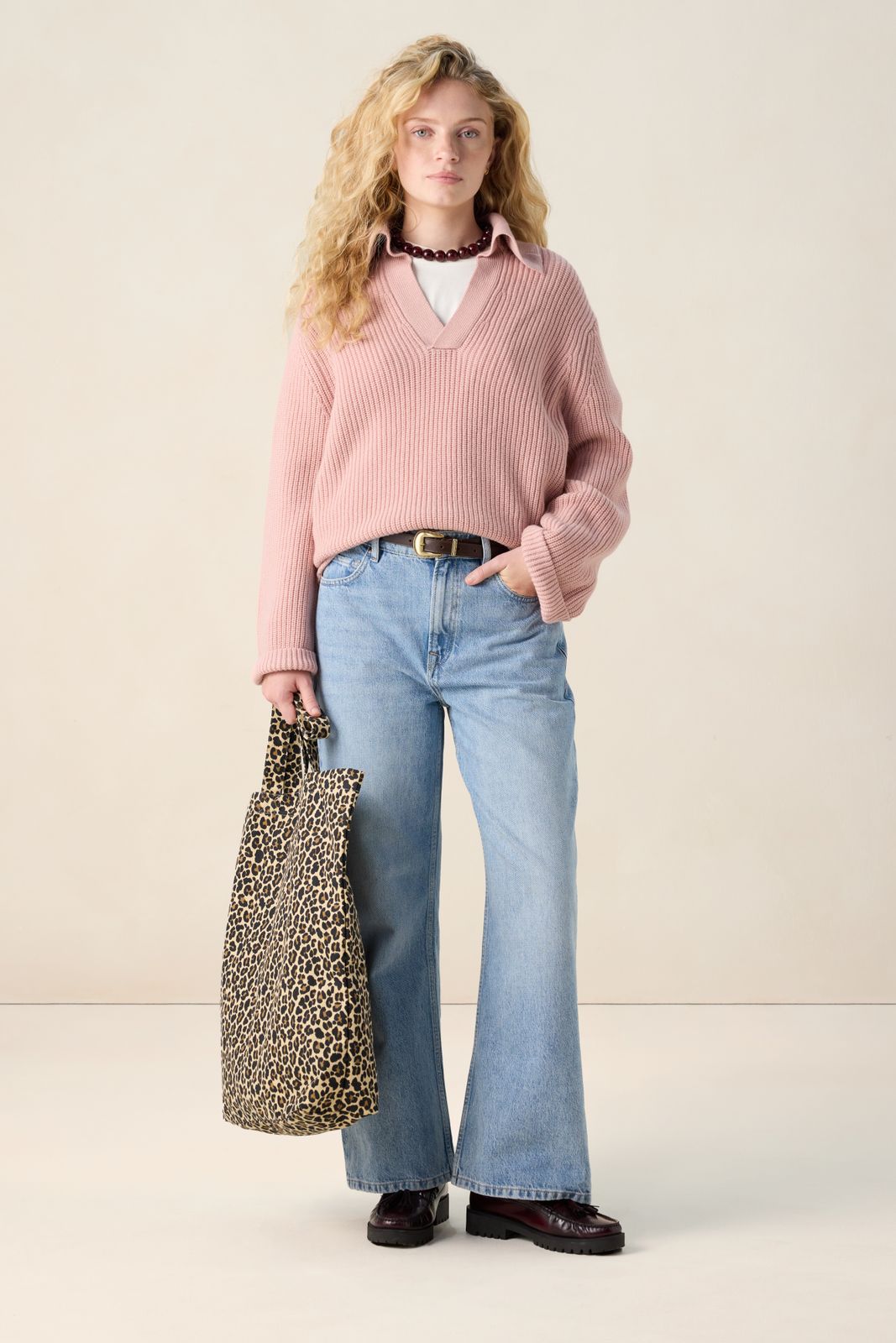 Roze trui met V-hals