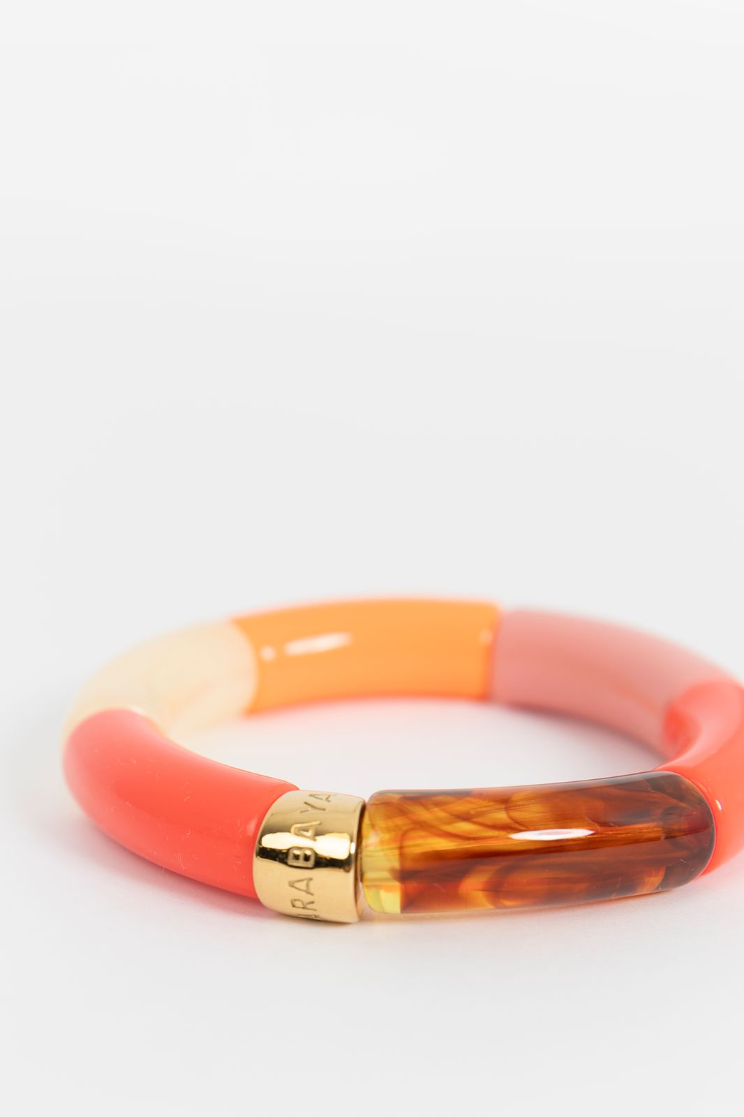 Parabaya donkerroze resin armband