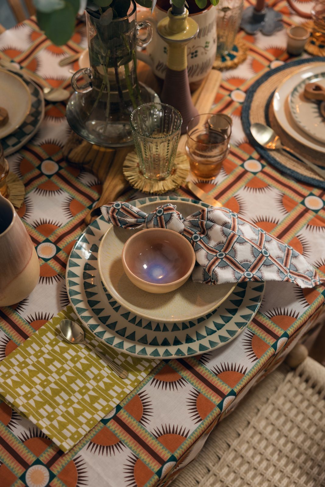 Kom klein lichtbruin reactive glaze funky