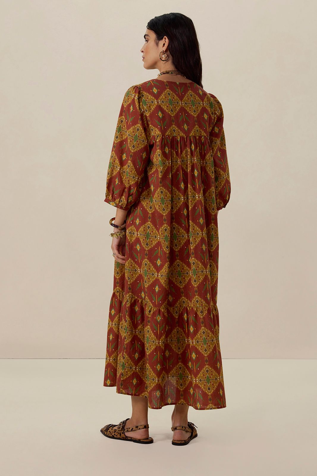 Donkerrode maxi jurk met ikat dessin