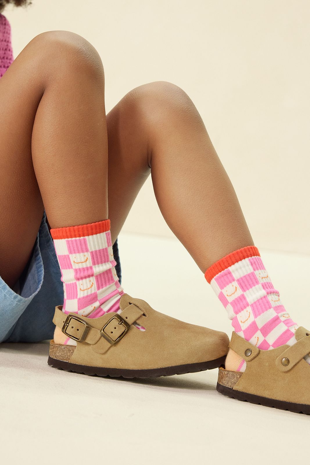 Roze sokken met blokjespatroon