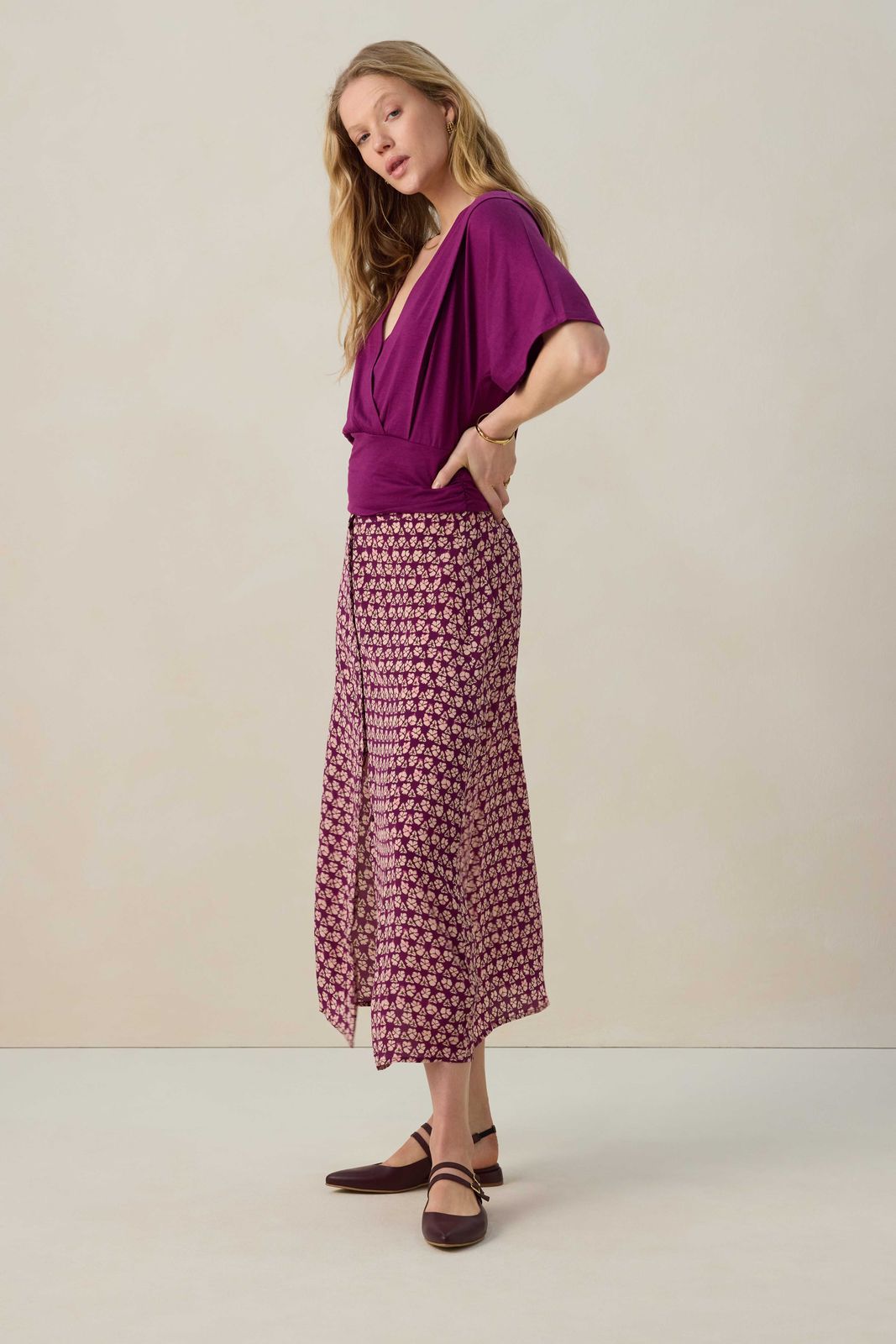 Donkerpaarse midi rok met print