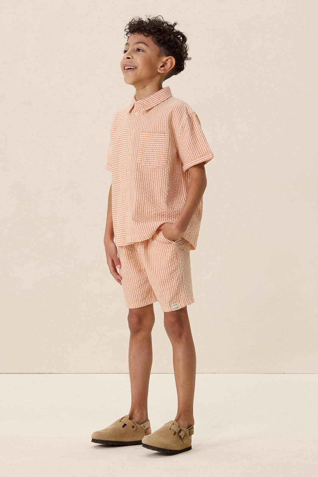 Oranje gestreepte shorts