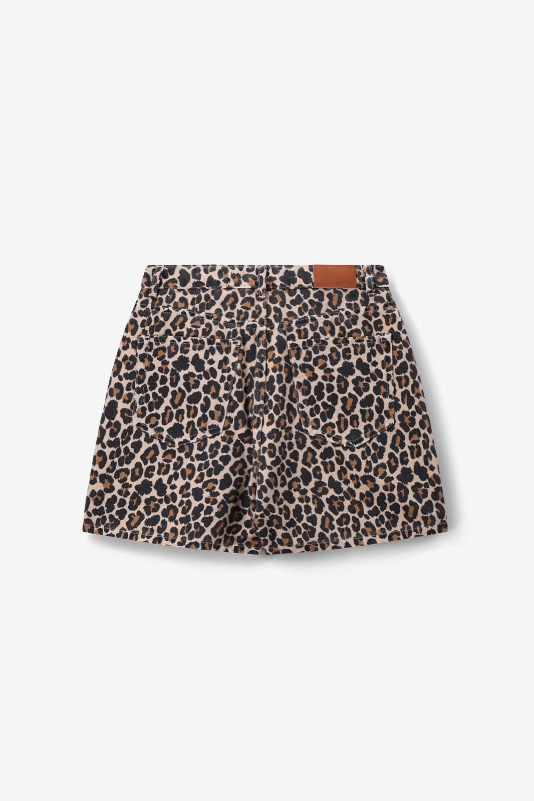 Bruine short met leopard print