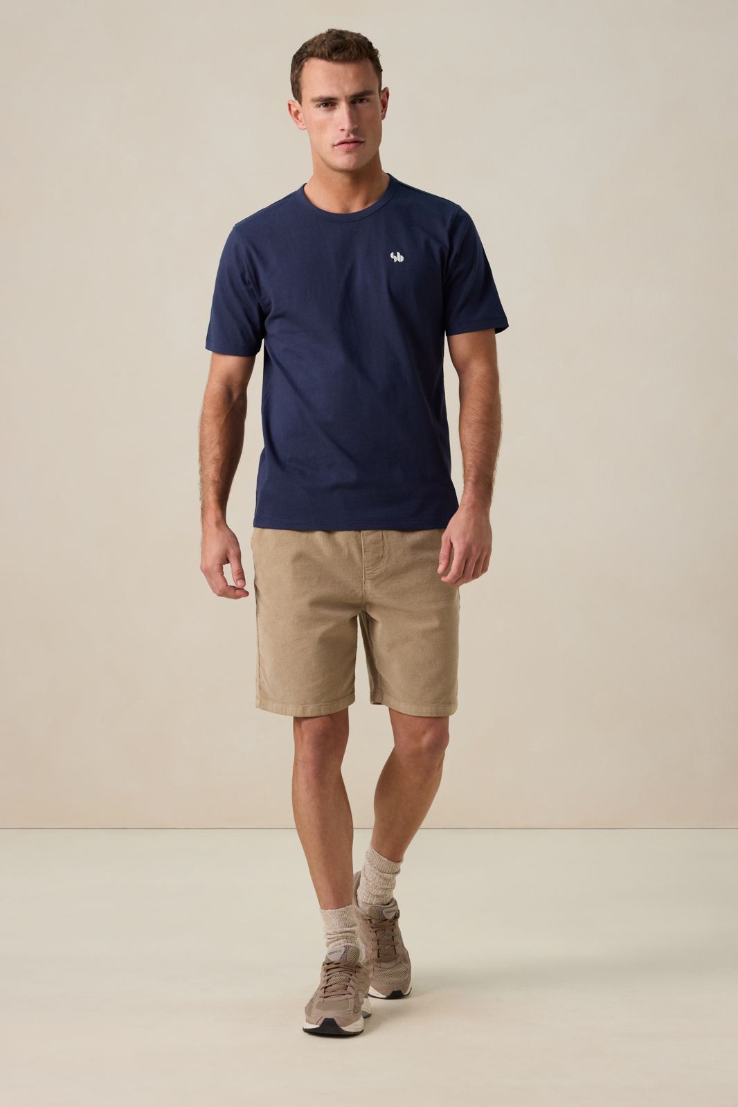 Donkerblauw T-shirt met logo