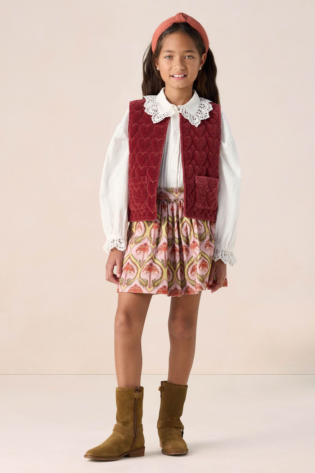 Witte blouse met kanten kraag