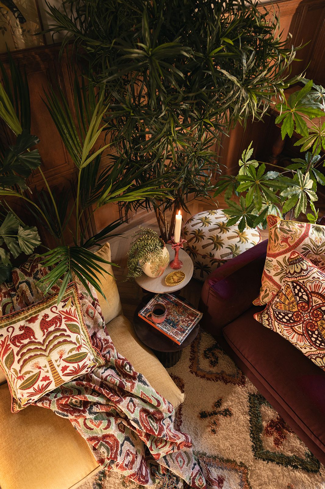 Multicolour kussen met leopard