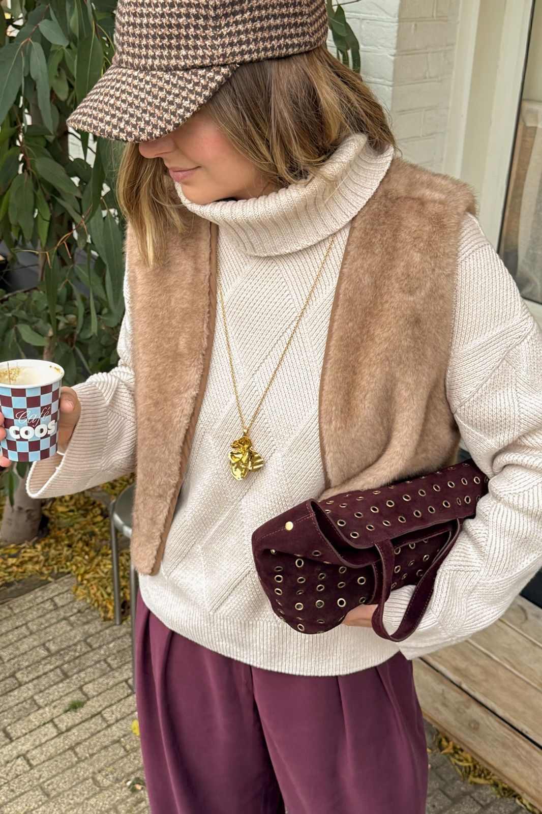 Lichtbruin faux fur gilet