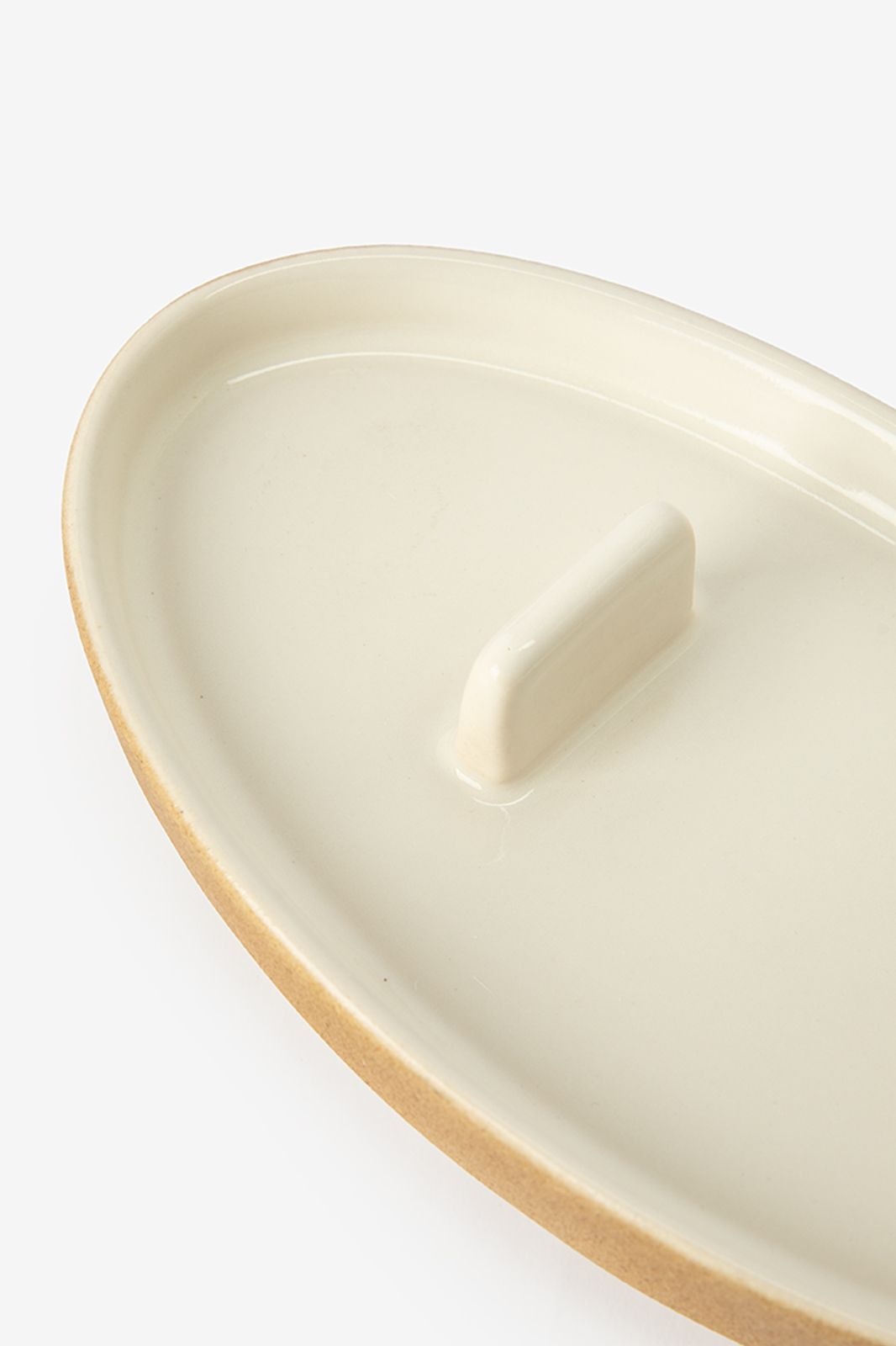 WItte keramieken wierookhouder