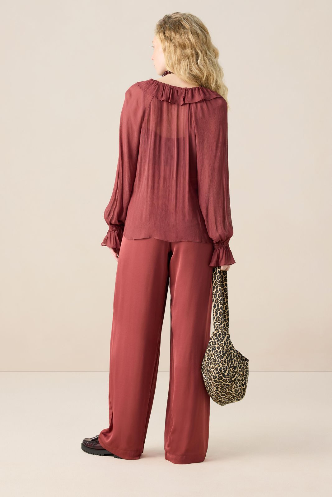 Rode high waist wide leg broek