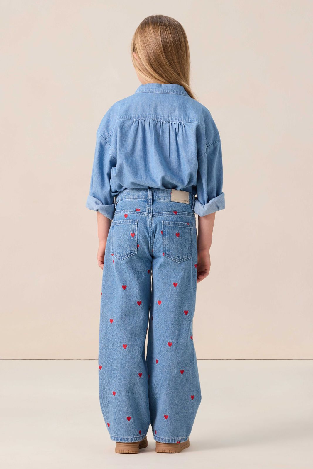 Blauwe straight leg jeans met hartjes