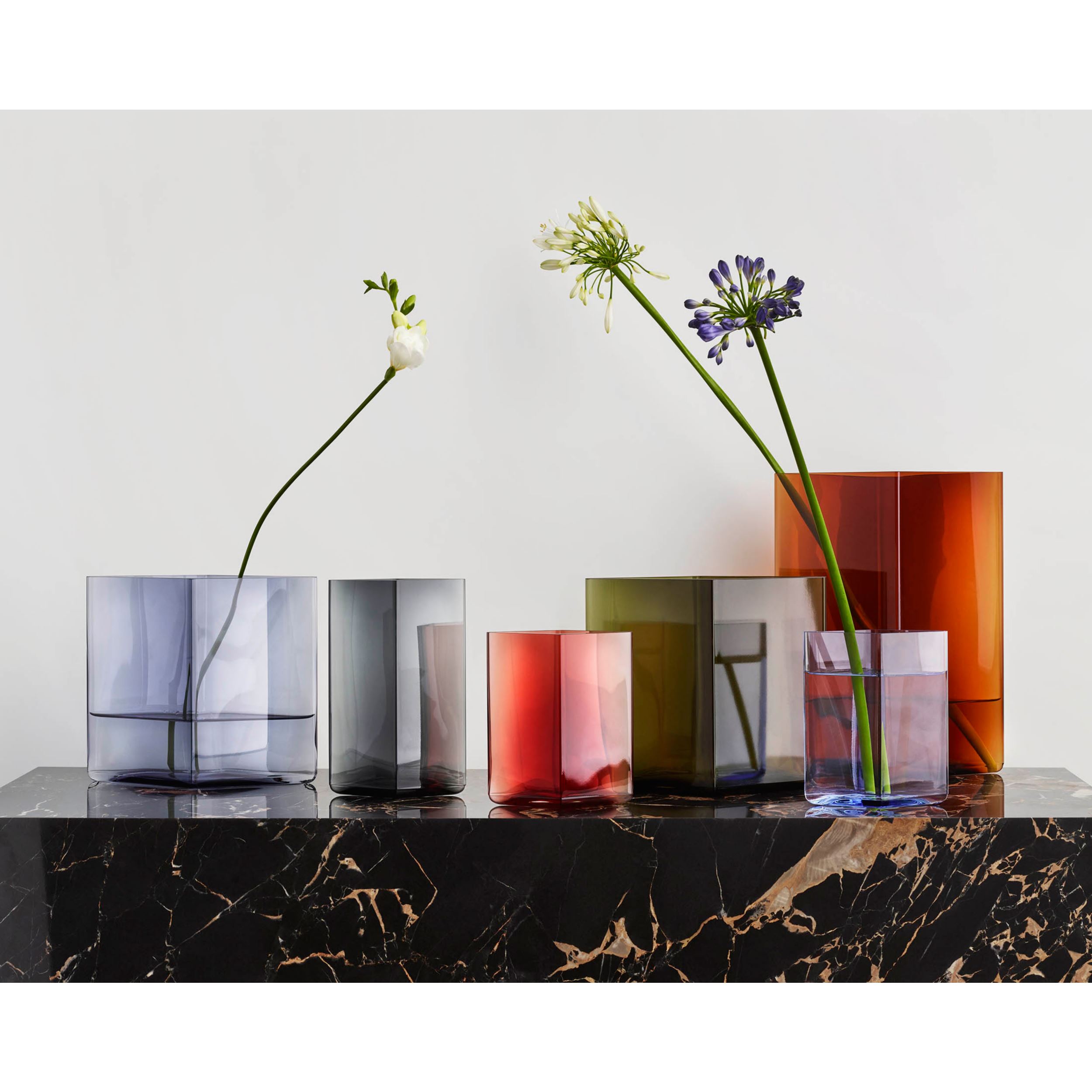 Ruutu vase 115x140mm cranberry