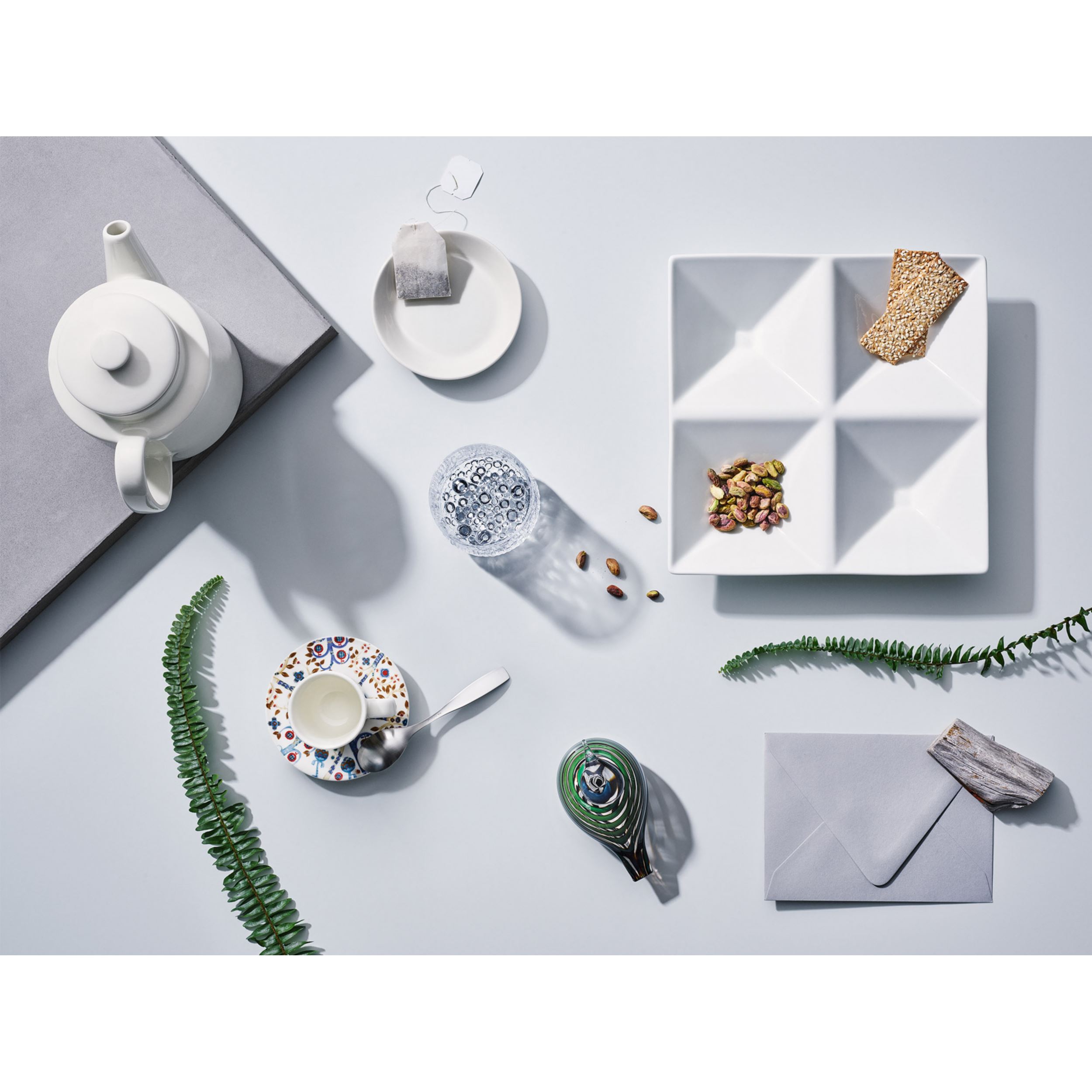 Teema tea pot 1L white