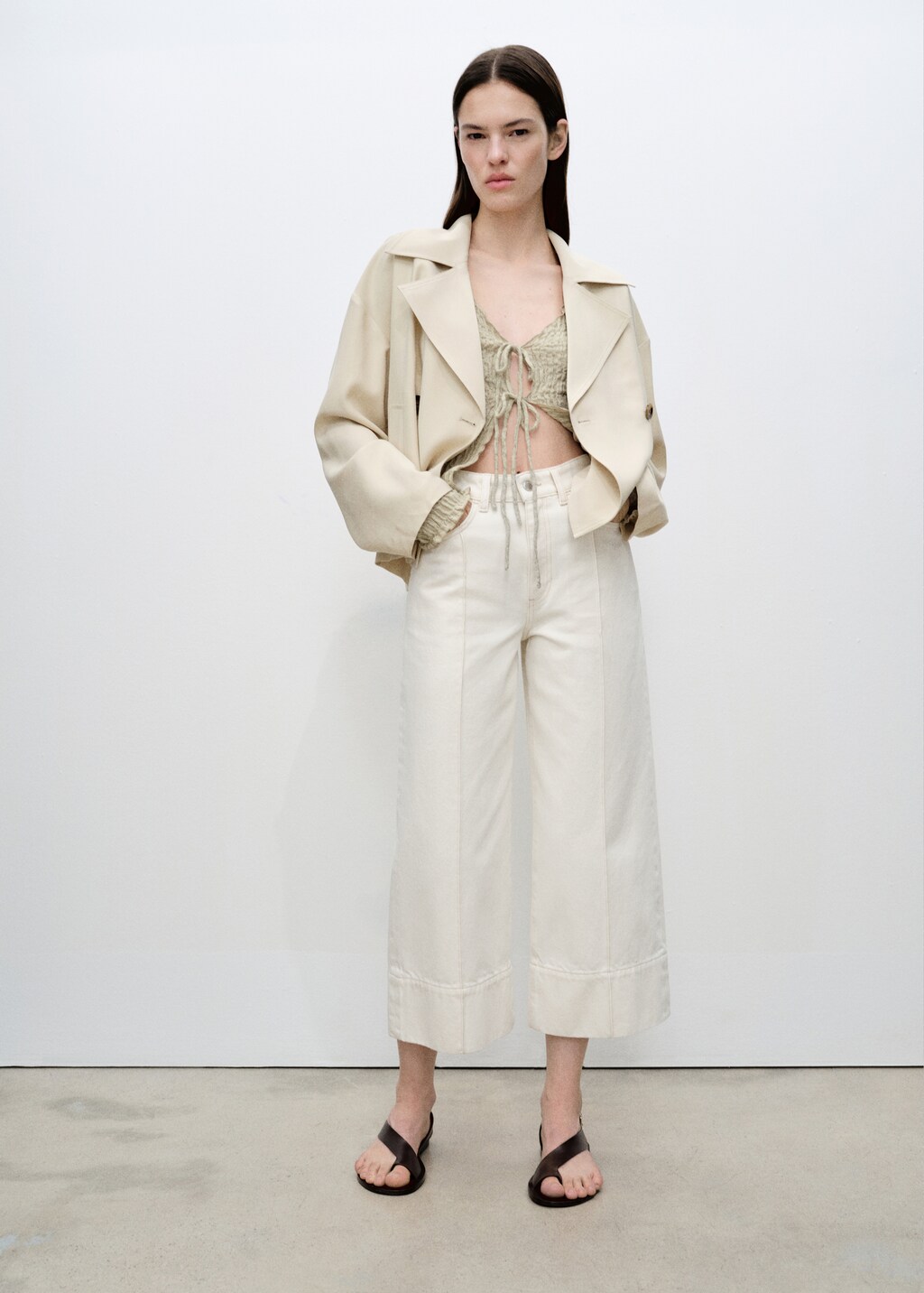 Wideleg cropped jeans with seam detail - Open Blue