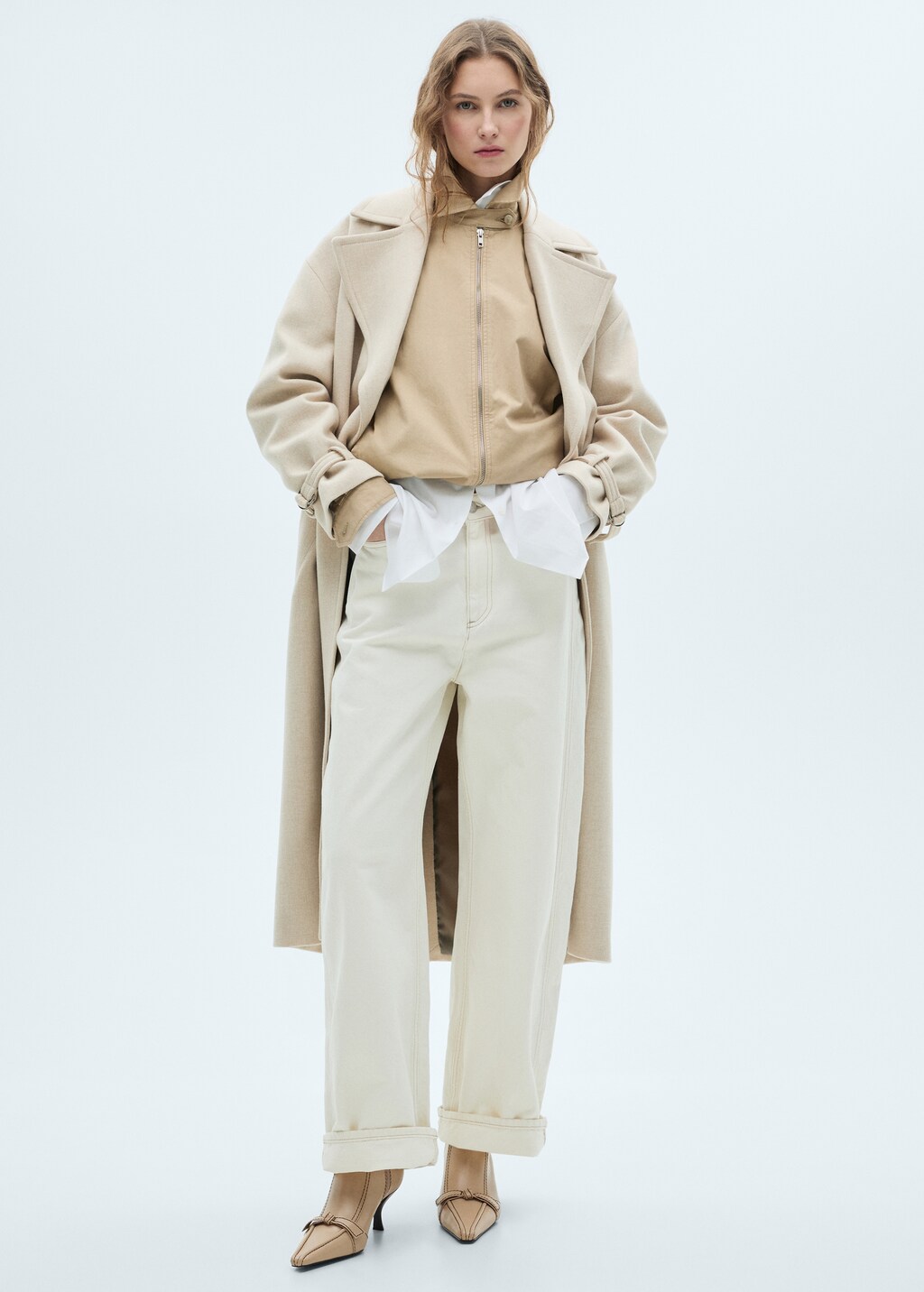 Leather boots with bow and decorative stitching - Ecru