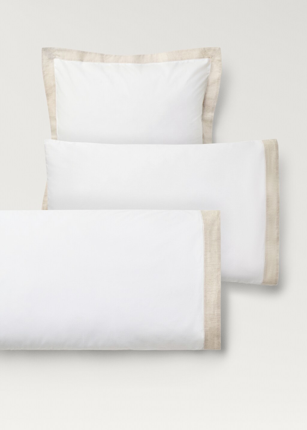 Cotton percale pillowcase with linen trim, 60x60 cm - White