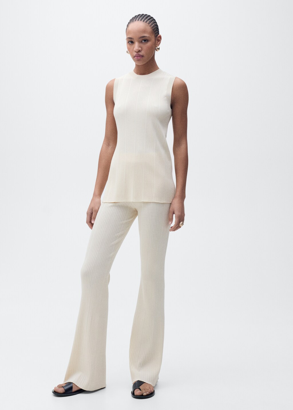 Ribbed top with openings - Ecru