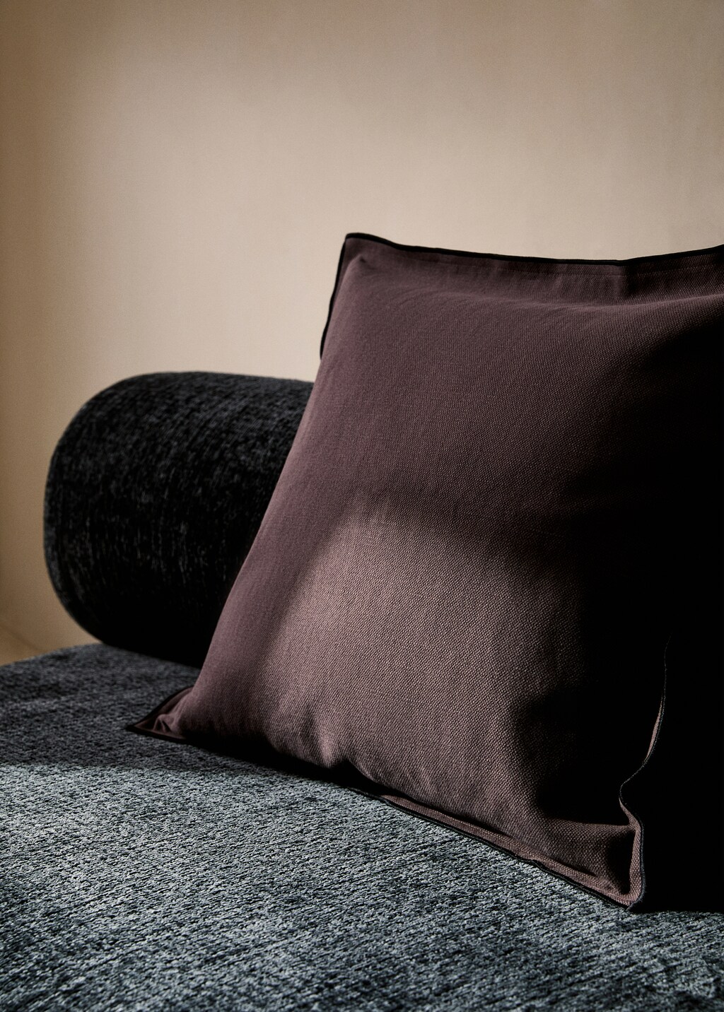 Piping cotton linen cushion cover - Emerald Green