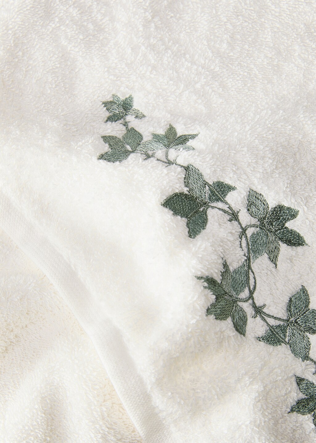 Cotton washbasin towel with leaf embroidery - Off White
