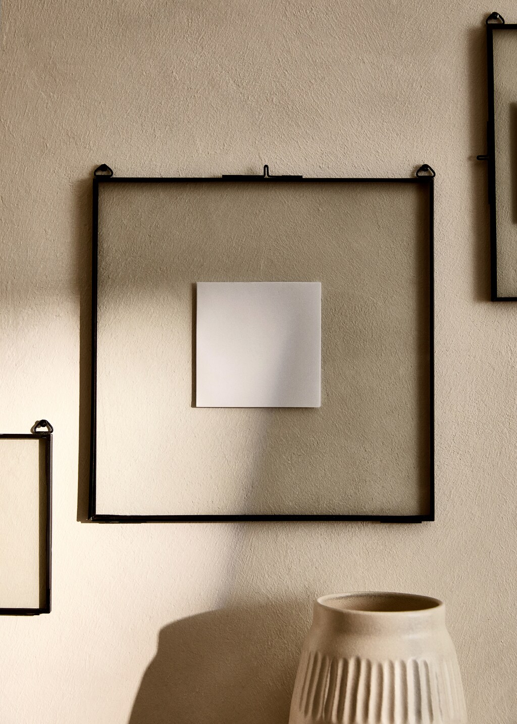Square metal frame - Black