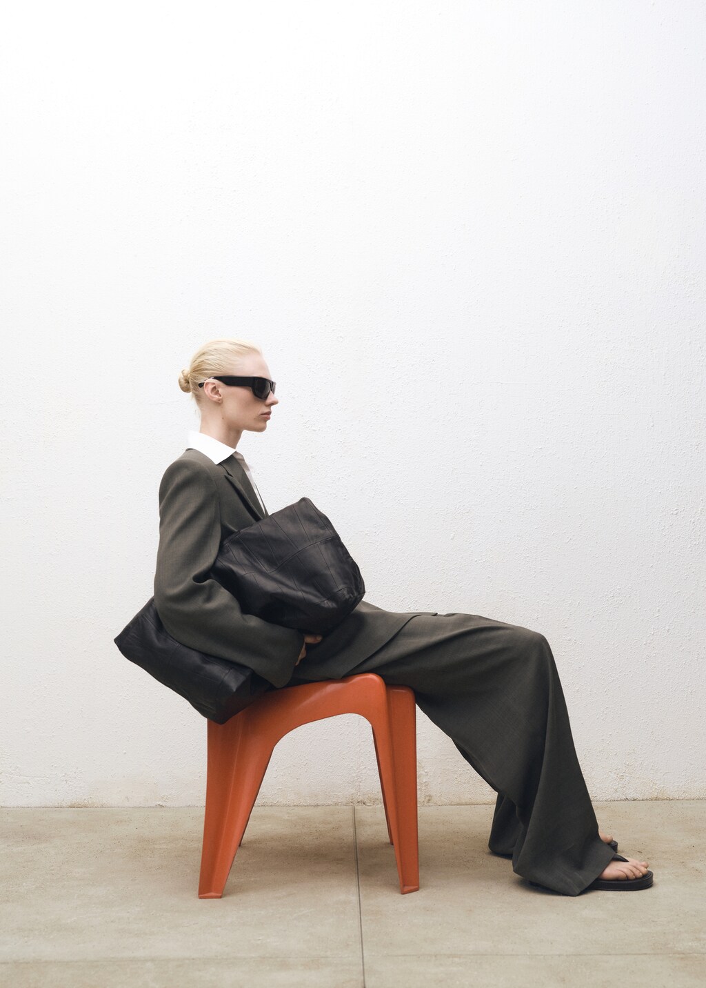 Suit trousers with belt clips - Khaki