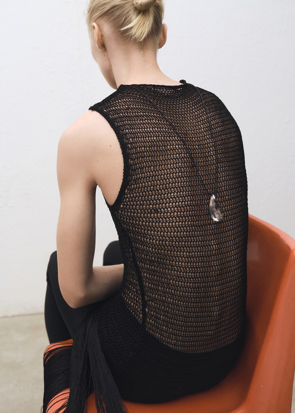 Crystal pendant leather necklace - White