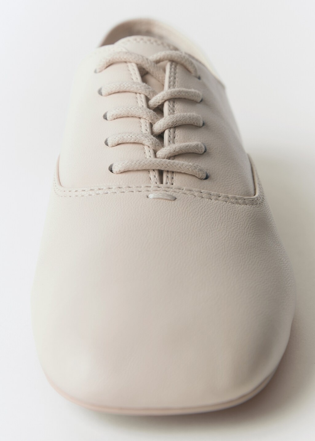 Lace-up leather shoes - Ecru