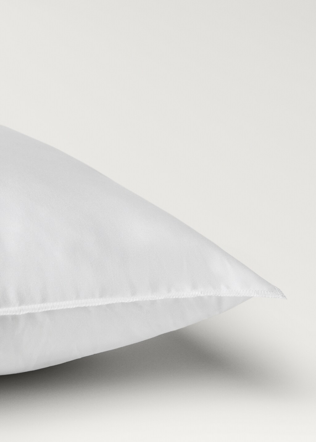 Inner cushion pilo - White