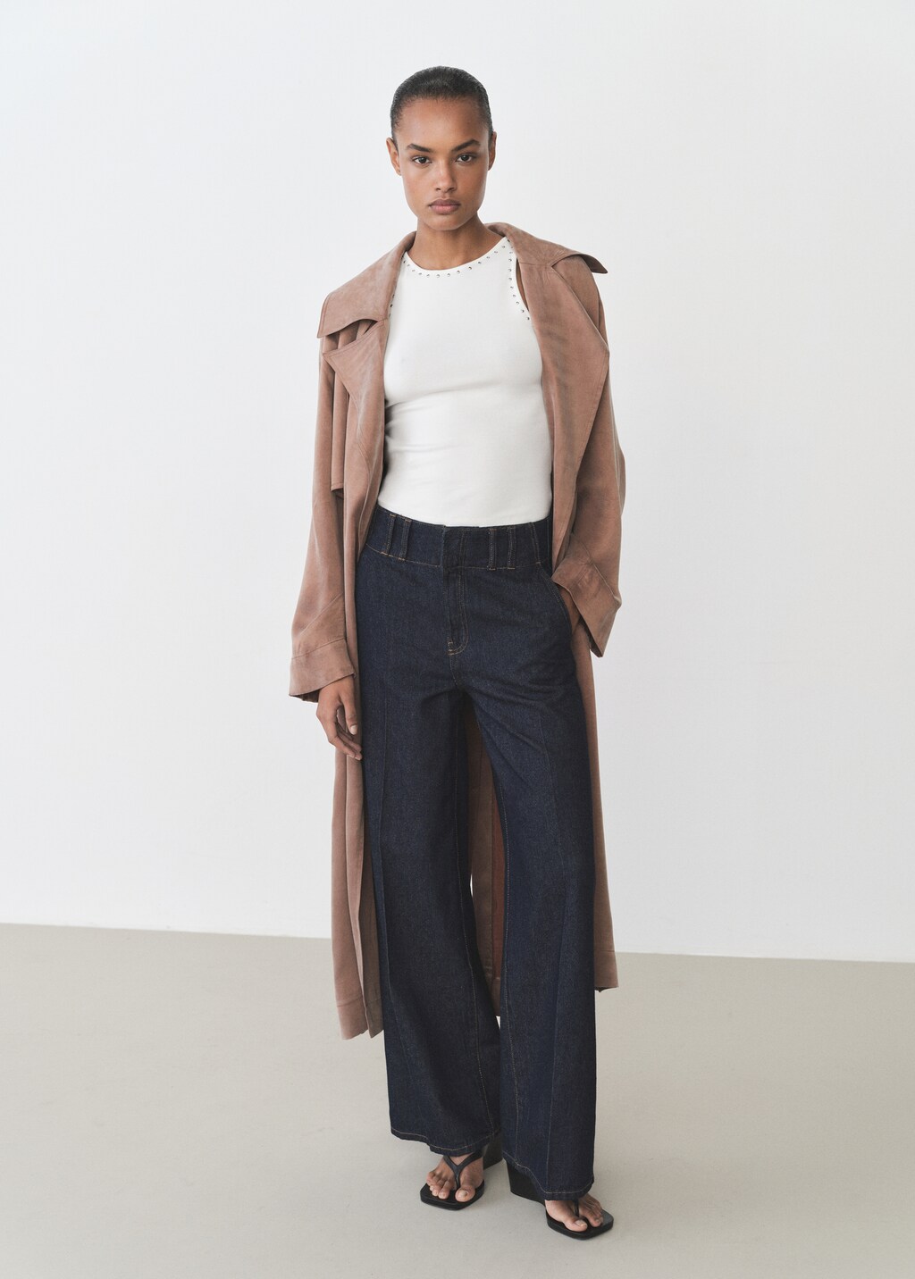 Cotton top with stud detail - White