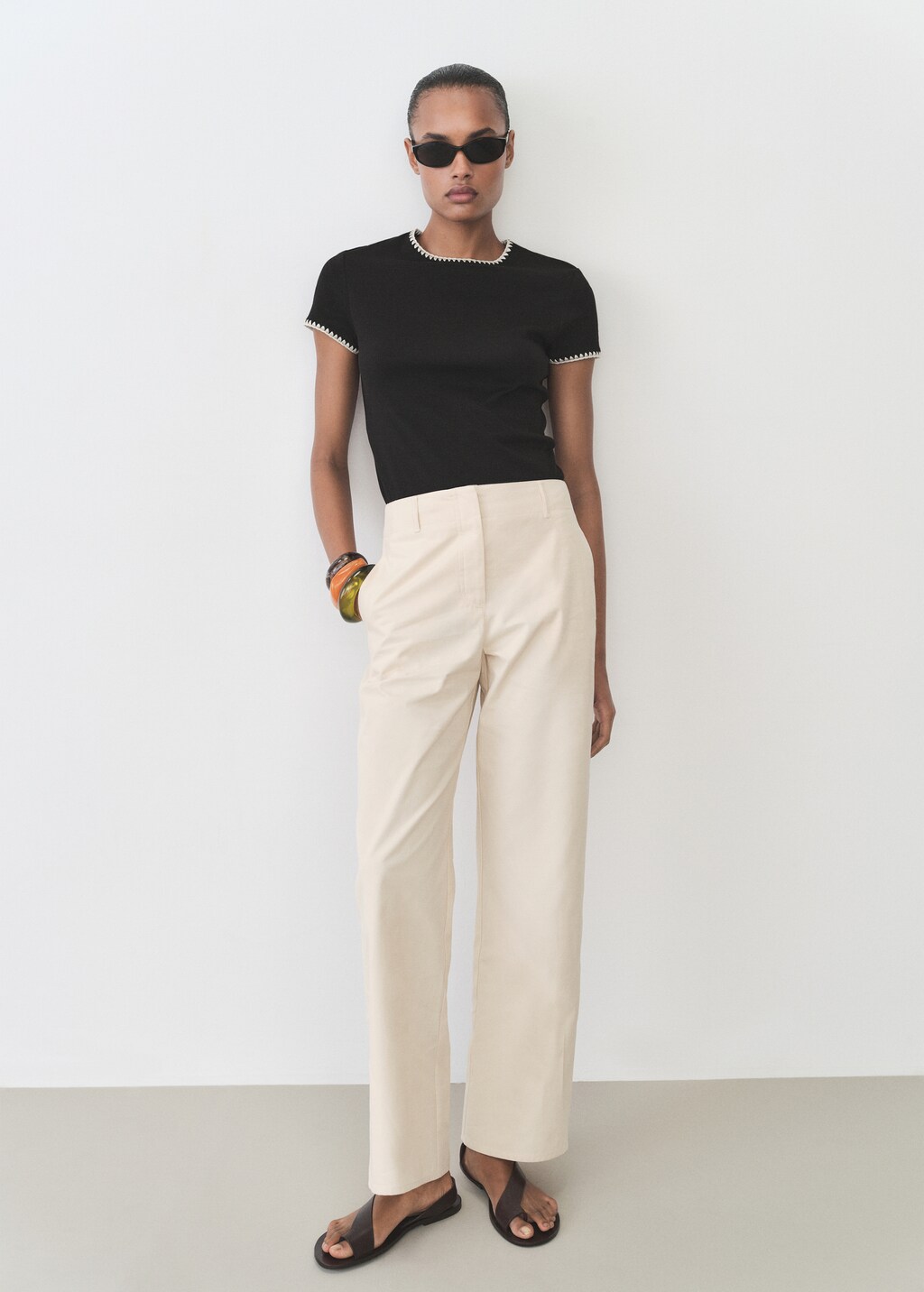 Cotton t-shirt with contrasting trim - Off White