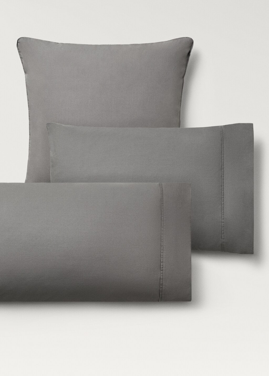300-thread count cotton percale pillowcase, 50x75 cm - Chocolate