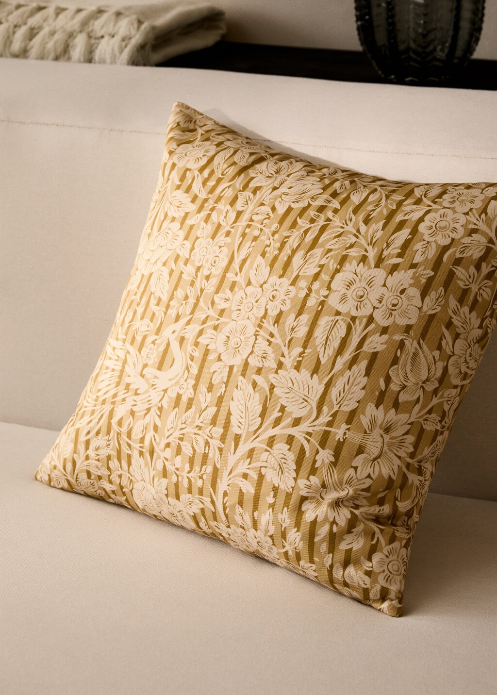 Cushion case trinity - Pink