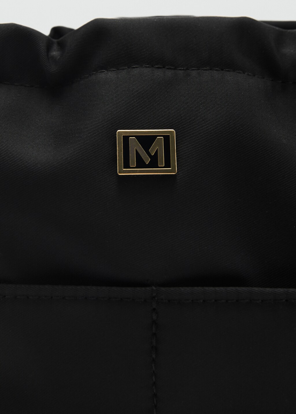 Nylon toiletry bag with pockets - Black