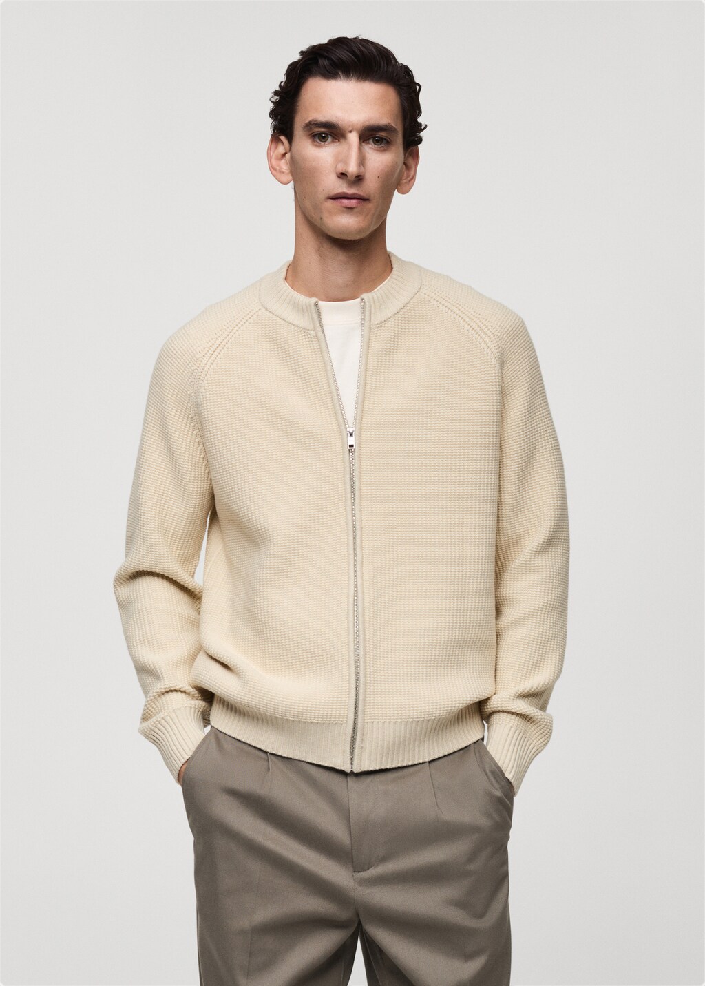 Structured knitted cardigan with zip - Sand