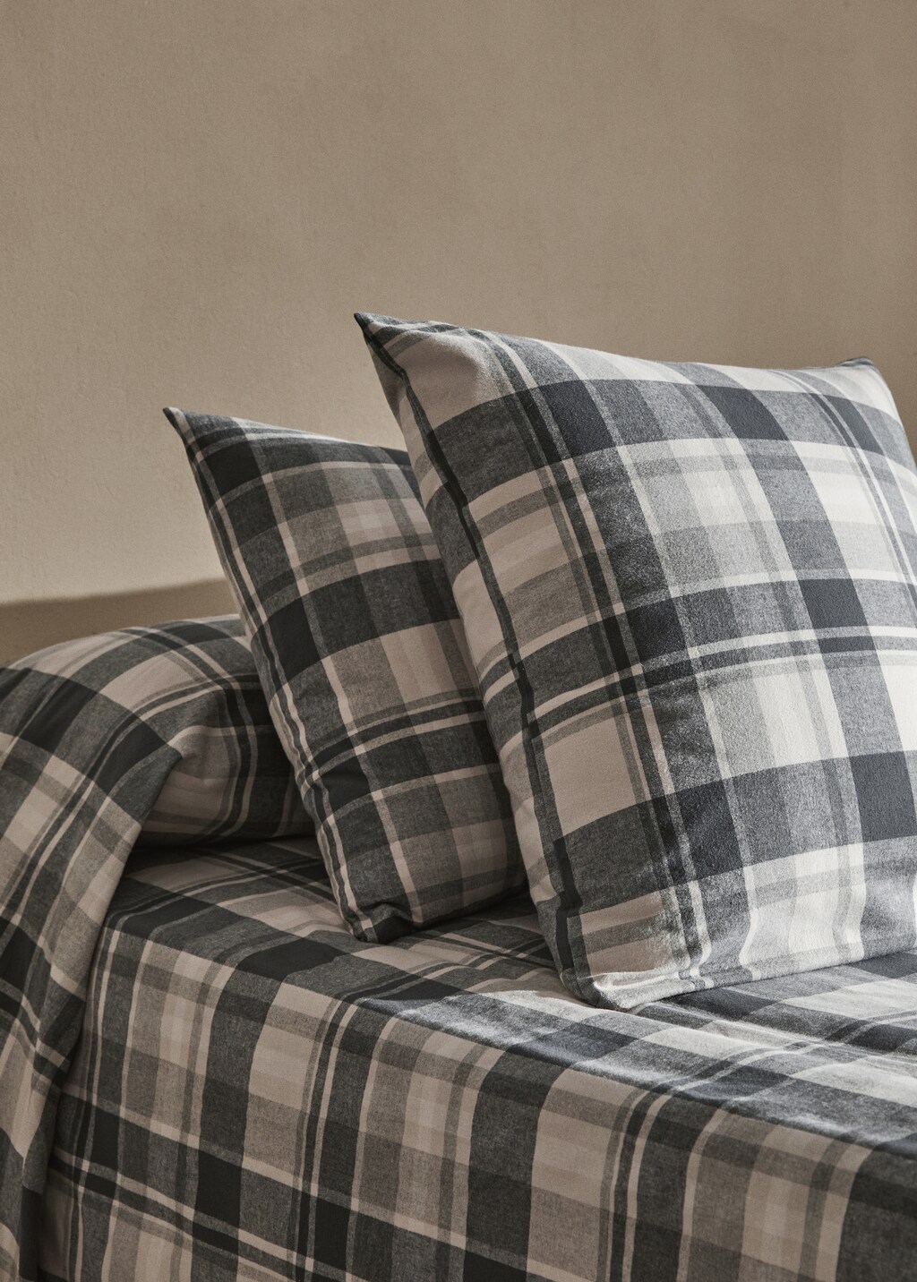 Pillow cover 100% cotton flannel plaid 60x60cm - Grey