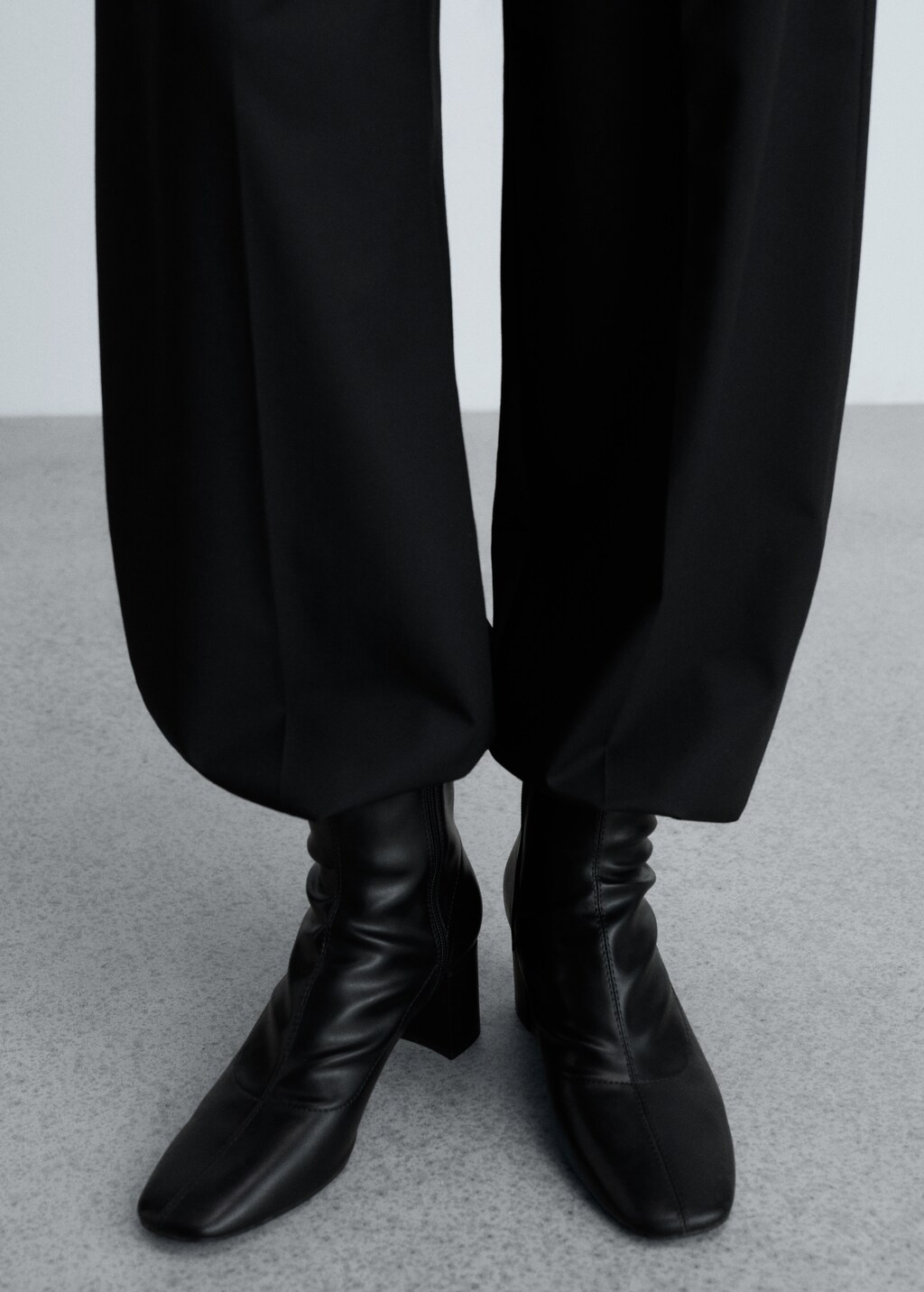 Block-heel ankle boots - Black