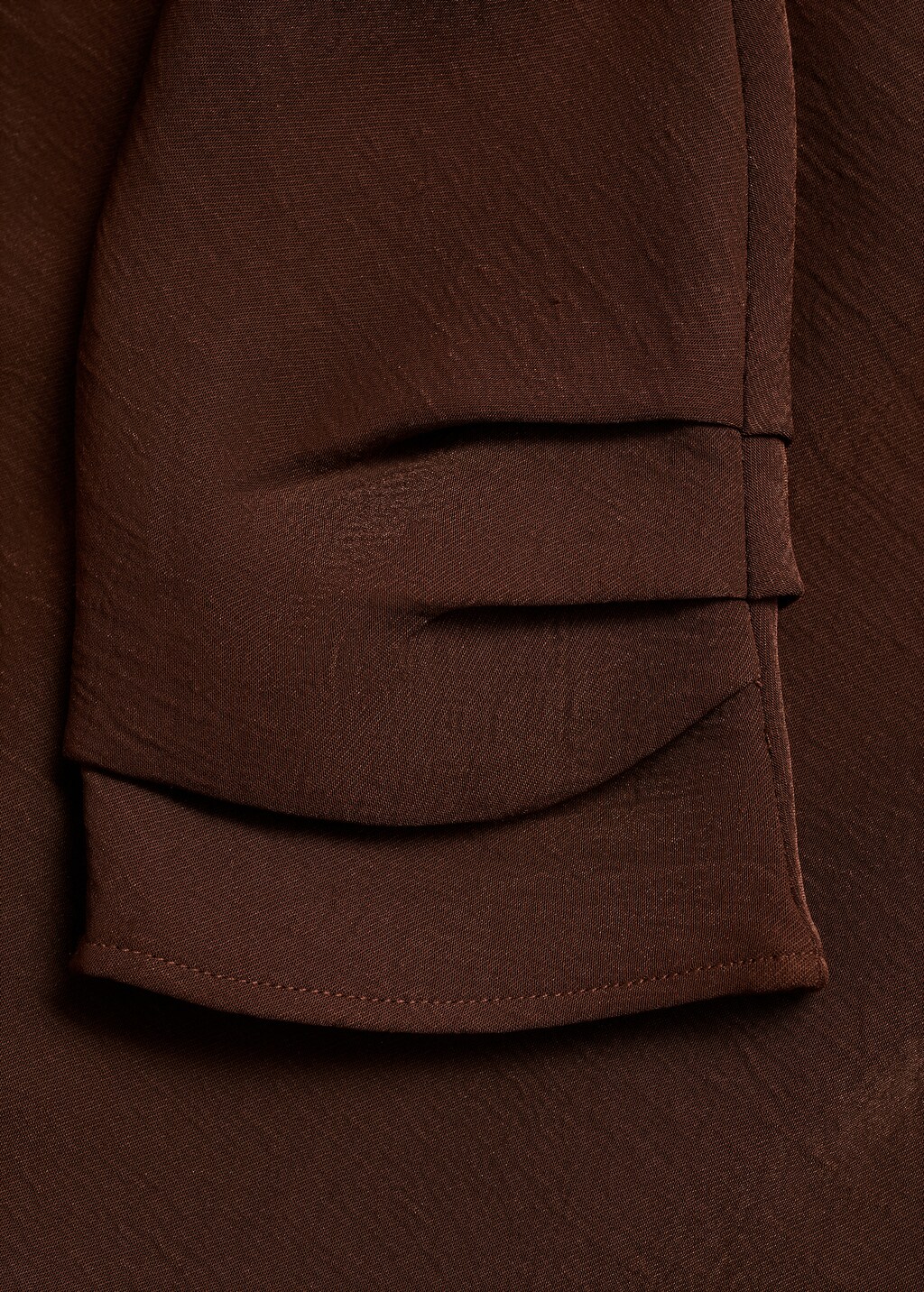 Asymmetrical dress with gathered sides - Brown