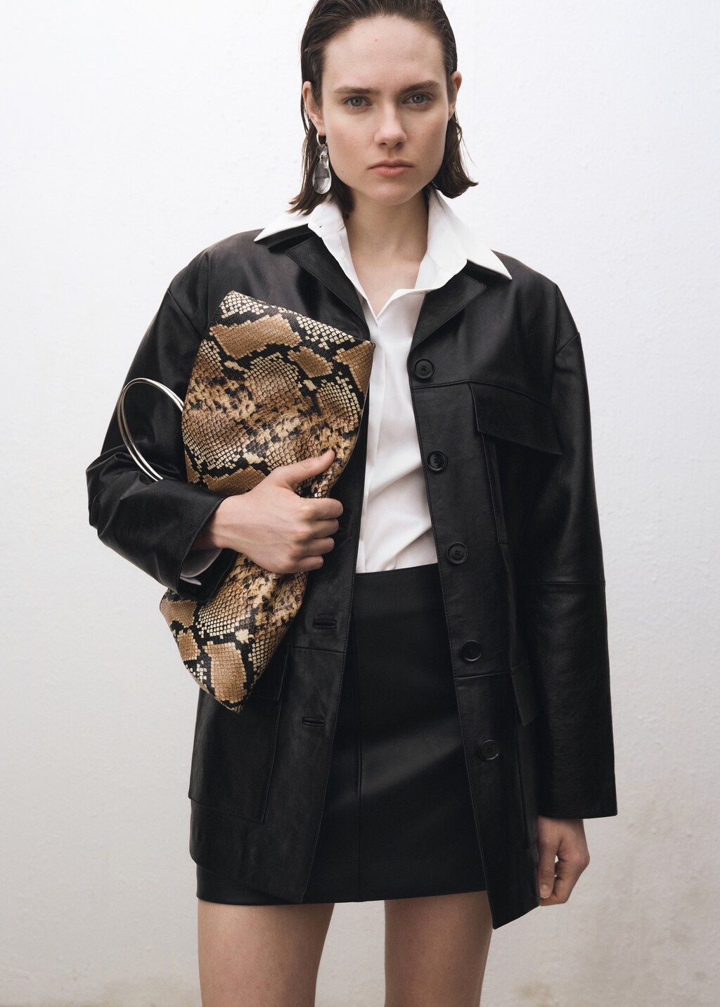 Leather skirt with stitching detail - Black