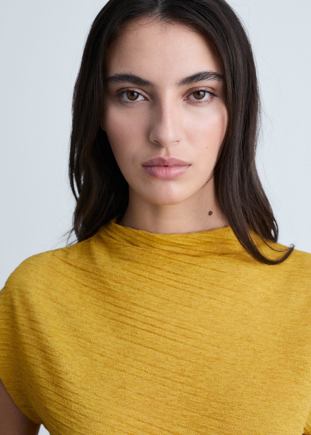 Asymmetrical textured top - Mustard