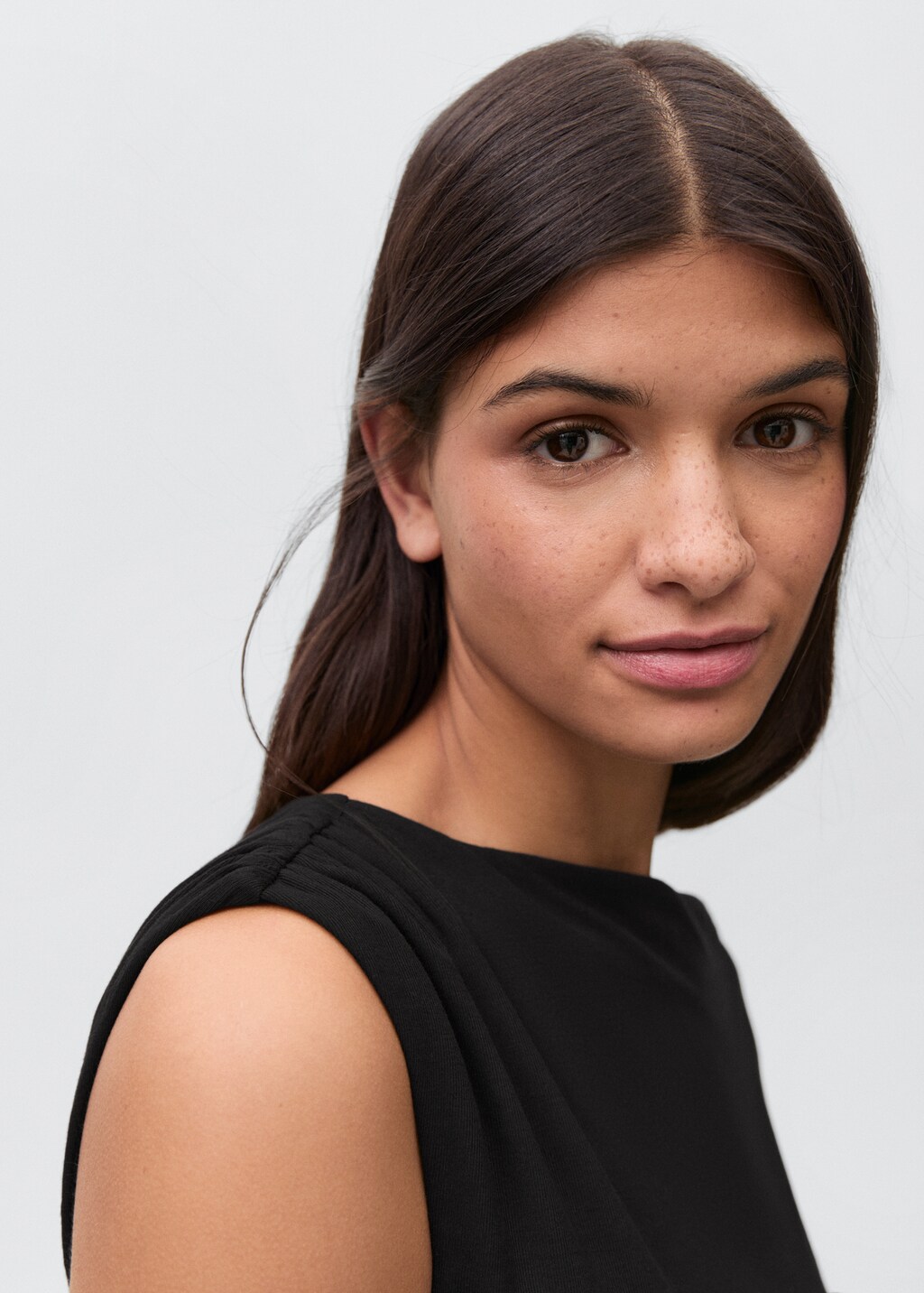 Shoulder detail T-shirt - Black