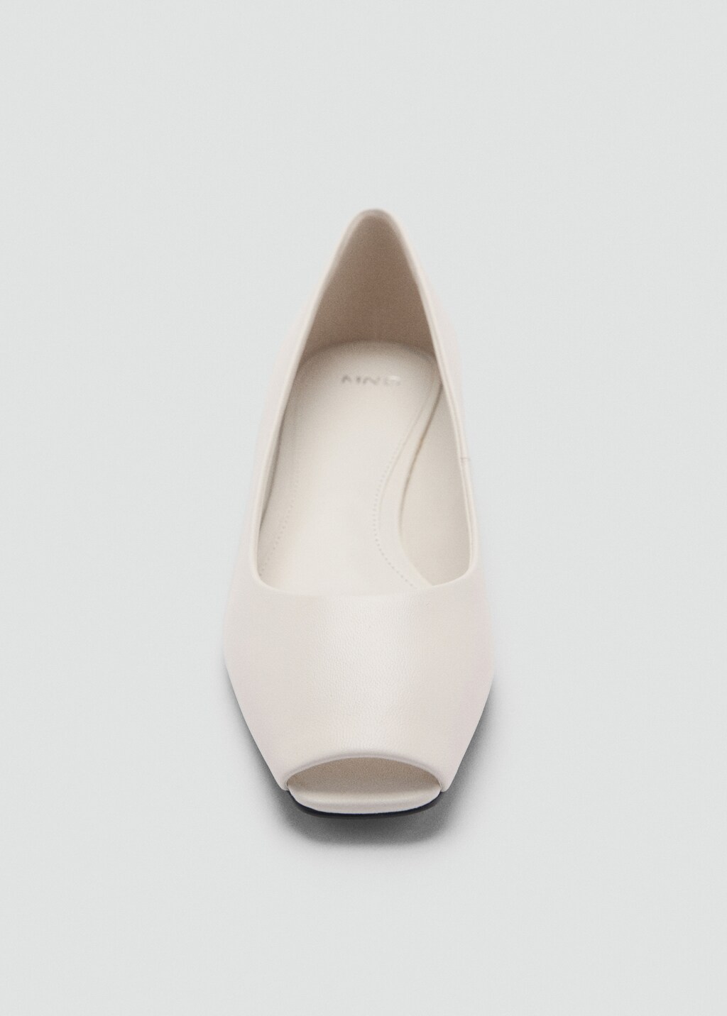 Open-toe leather shoes - White