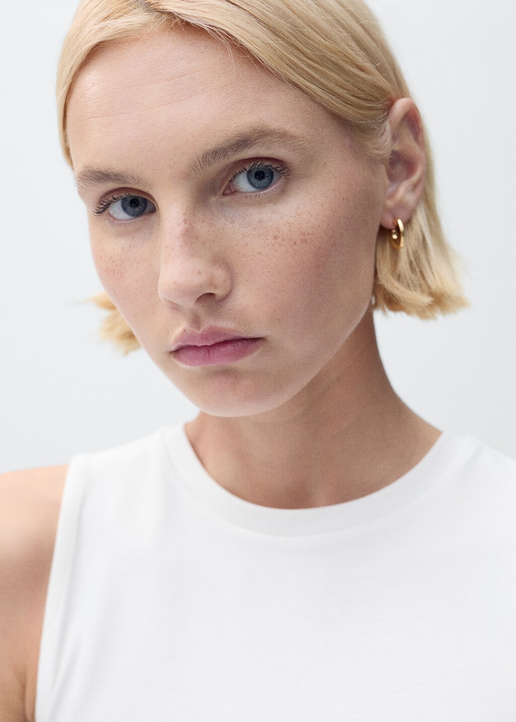 Sleeveless cotton crop top - Black