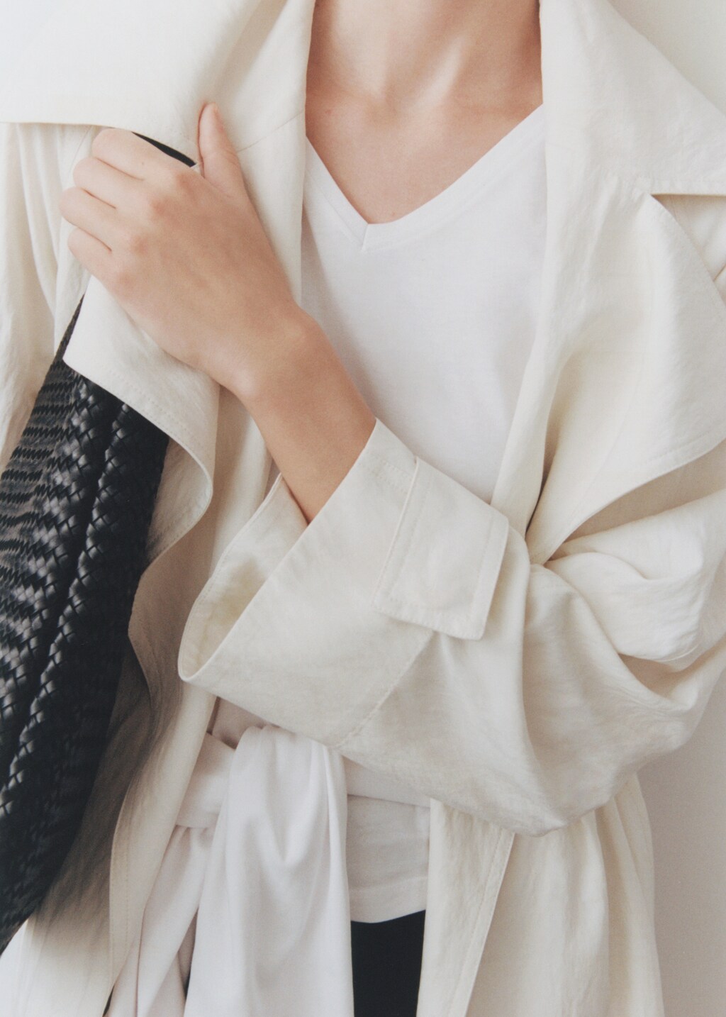 V-neck cotton T-shirt - Beige